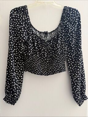 Forever 21 Black Floral Smocked Crop Top with White Daisy Print
